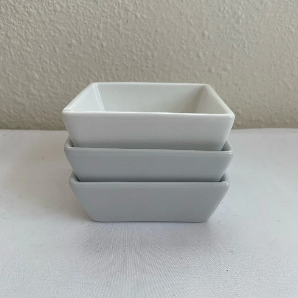 (3) Square ramekins